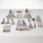 1624 2004 CUTLERY SET